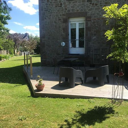 Bed and Breakfast La Jackal Ploubezre Екстер'єр фото